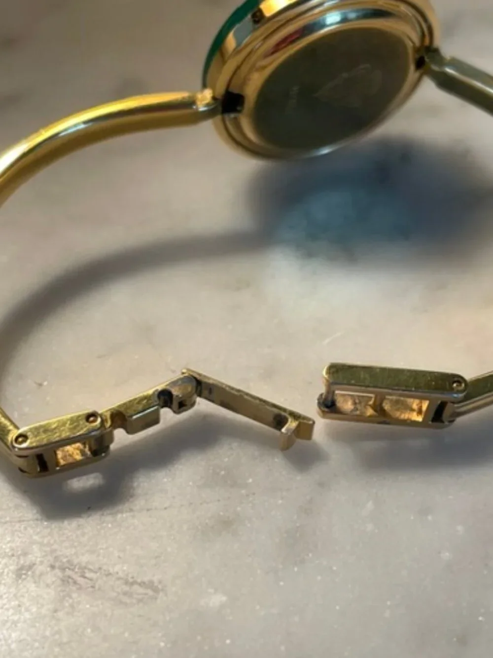 Gucci gold tone